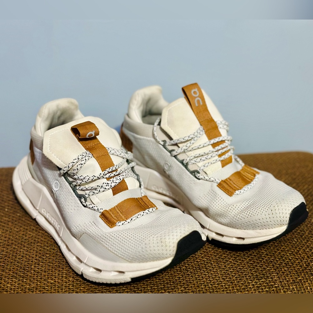White/Pearl Cloudnova Running Shoes